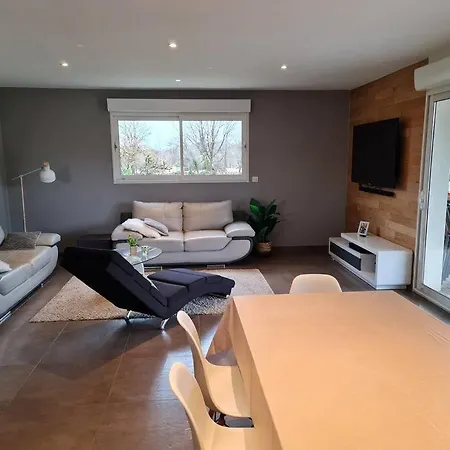Holiday home Pavillon Moderne Tout Confort