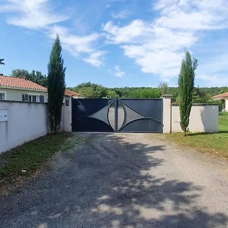 Holiday home Pavillon Moderne Tout Confort *