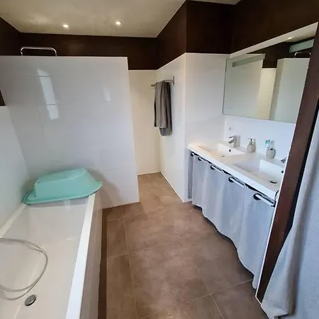 Pavillon Moderne Tout Confort Martiel